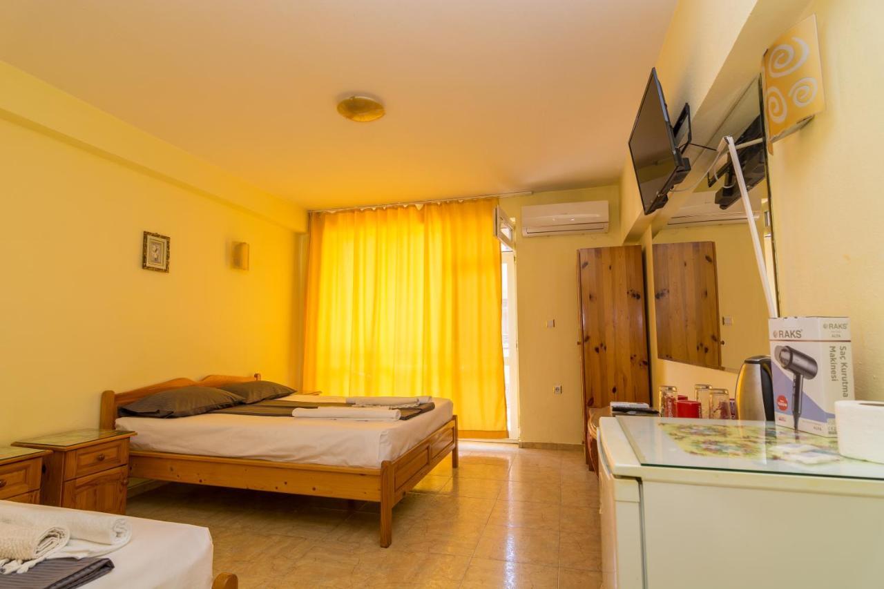 Fener Guest House Pomorie Exteriör bild
